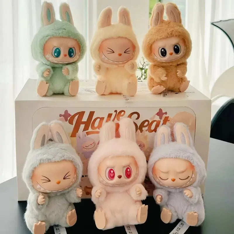 Labubu Blind Box 'Have a Seat' - Figura Anime Peluche C/ Porta-Chaves | Colecionável & Presente